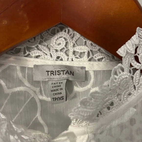 Tristan White Floral Eyelet Cap-Sleeve Blouse - Picture 2 of 8
